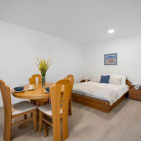 Apartamento Kampanel