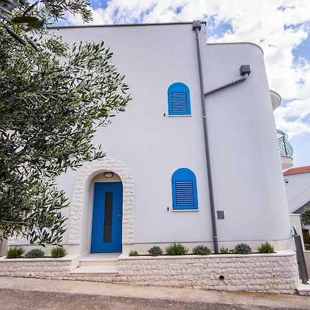 Kampanel * Primošten